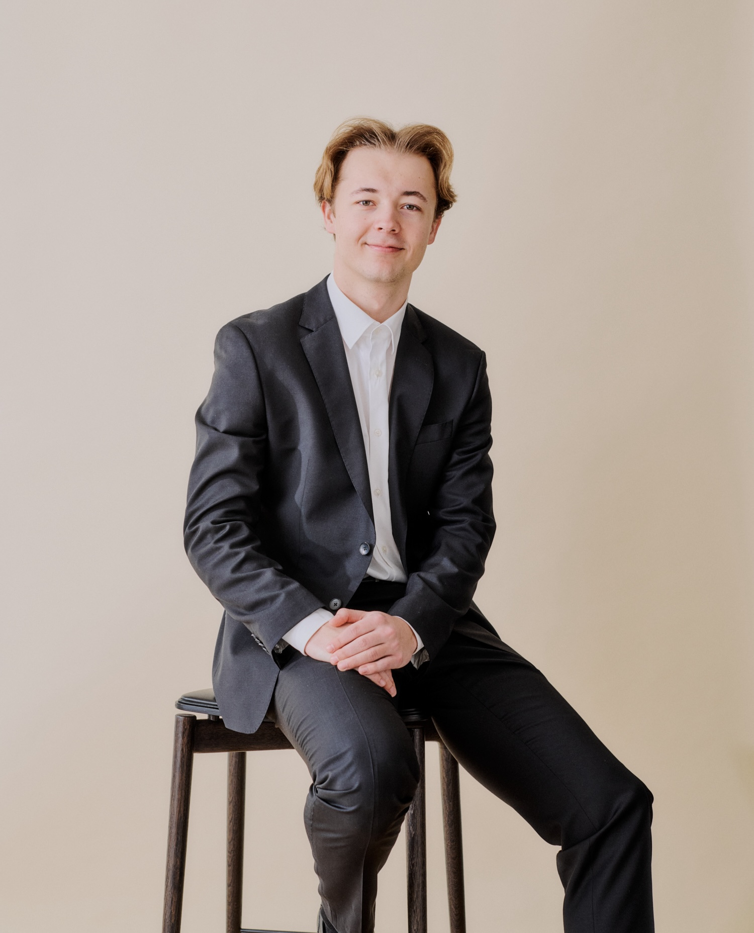 Alexander Oesch copy