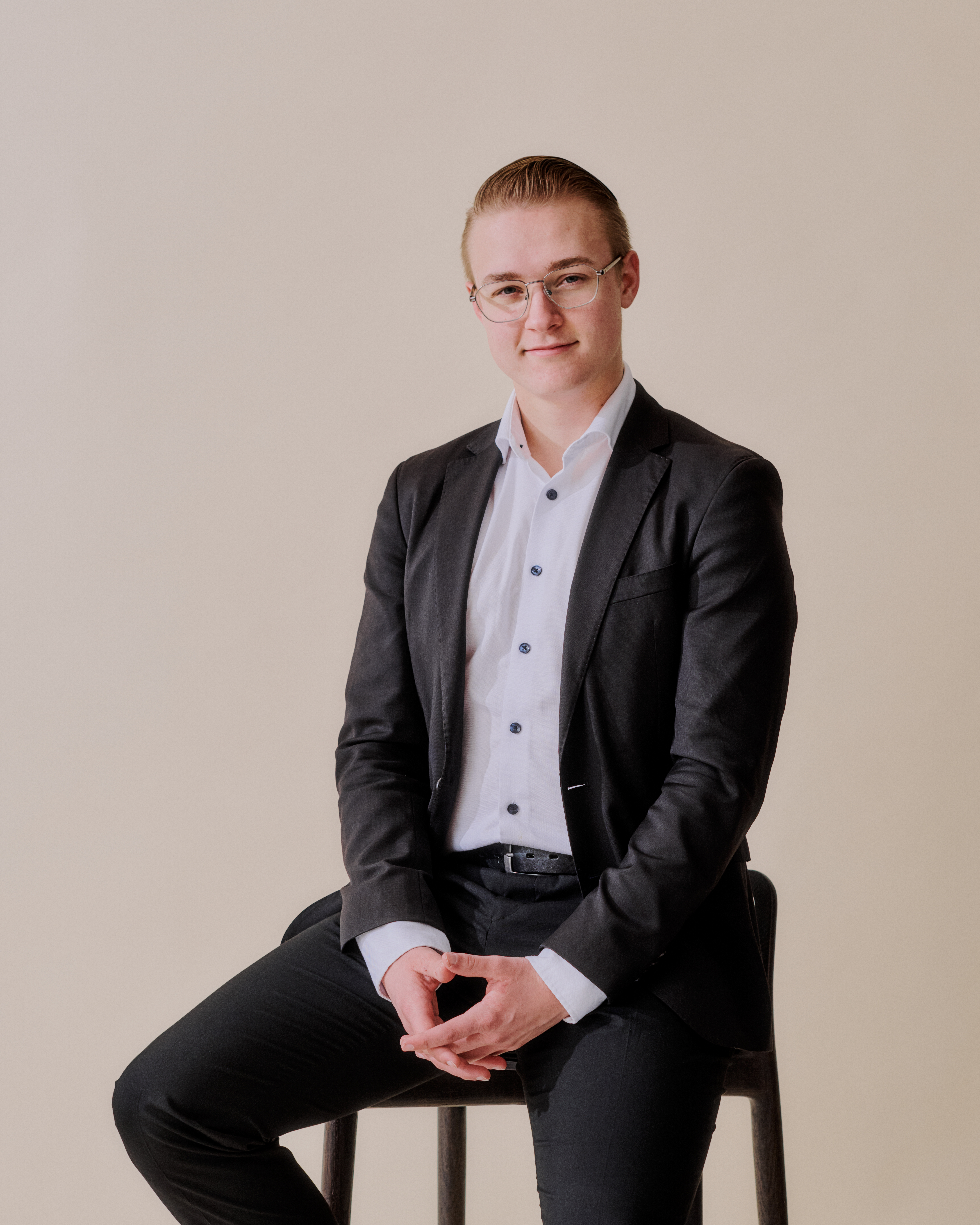 Dyna Cap Portræt 06 11995 Highres