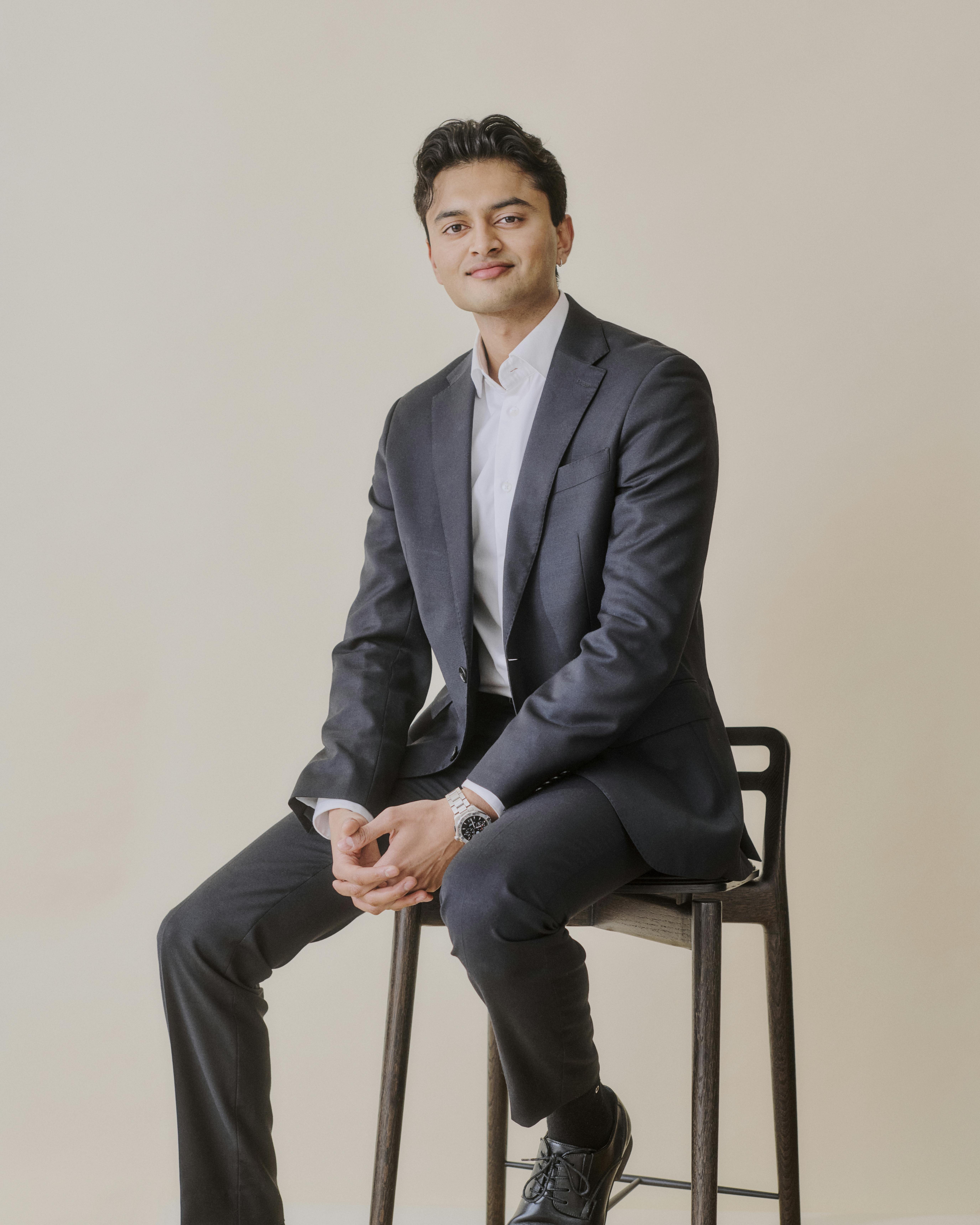 Dyna Cap Portræt 76 57380 Highres